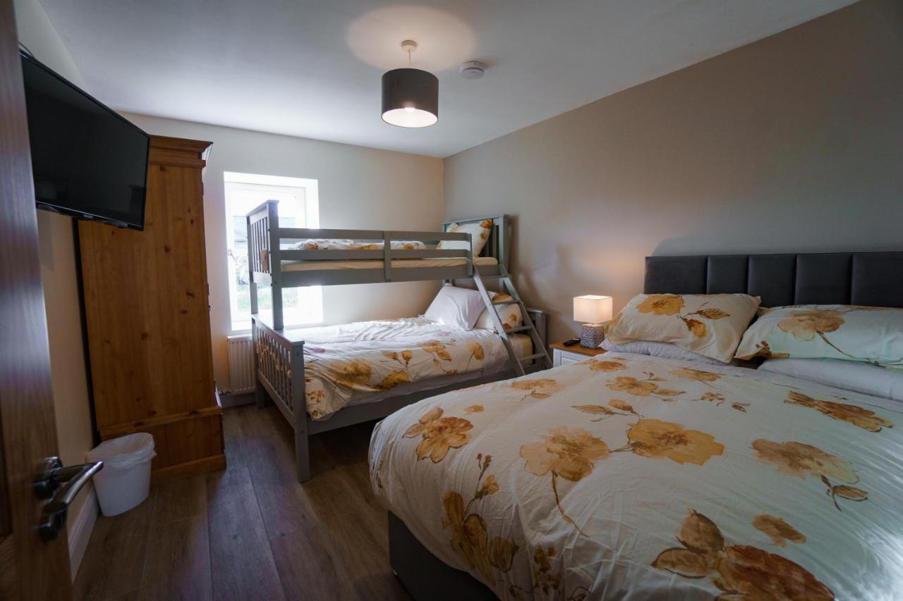 Ballylongford Carrig Island Lodge מראה חיצוני תמונה